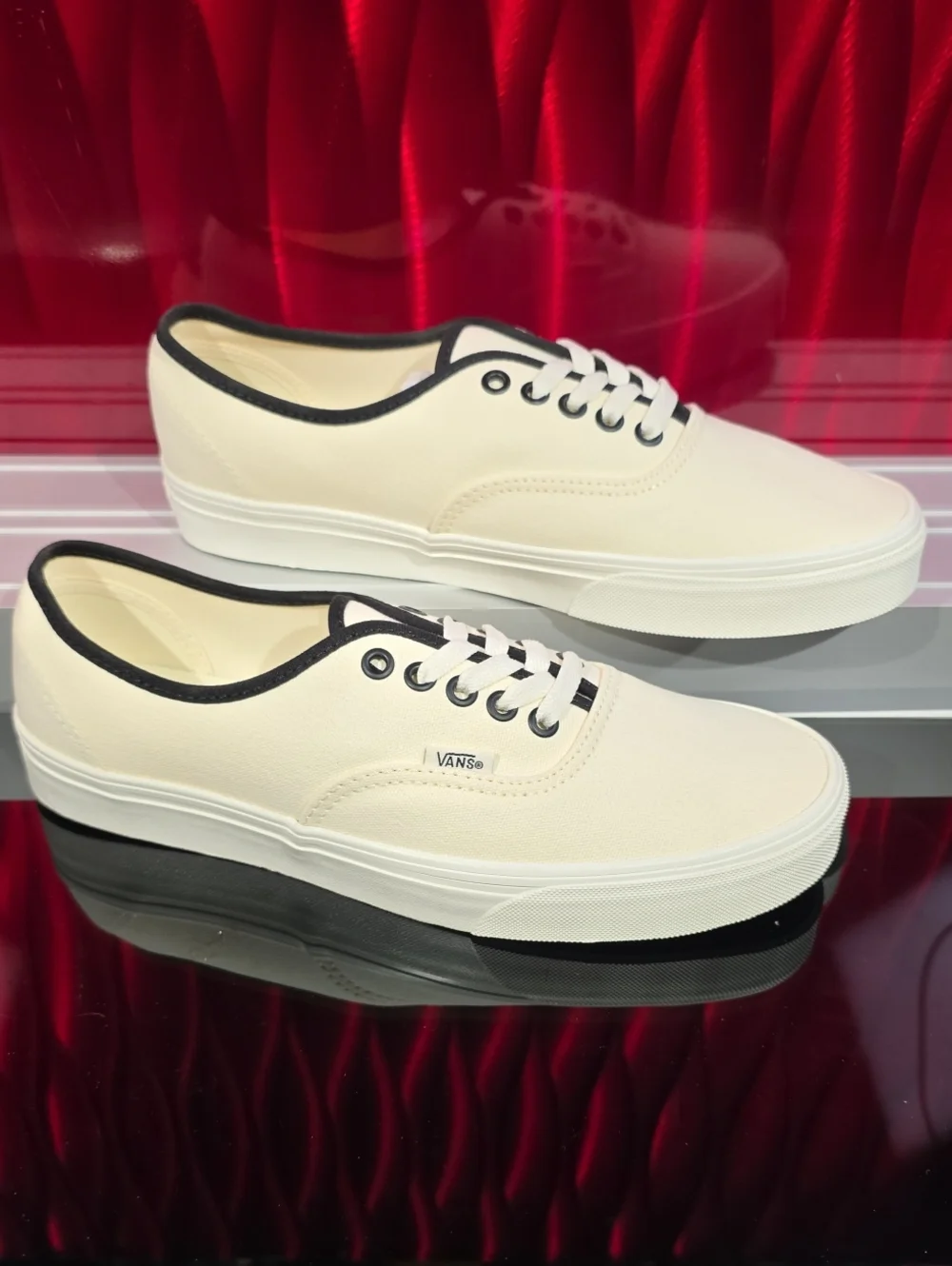 Vans Authentic Ballerina Classic White Shoes Men's 9.0 Women's 10.5 New With Box